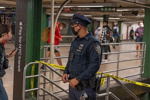 violent attack in NYC subway