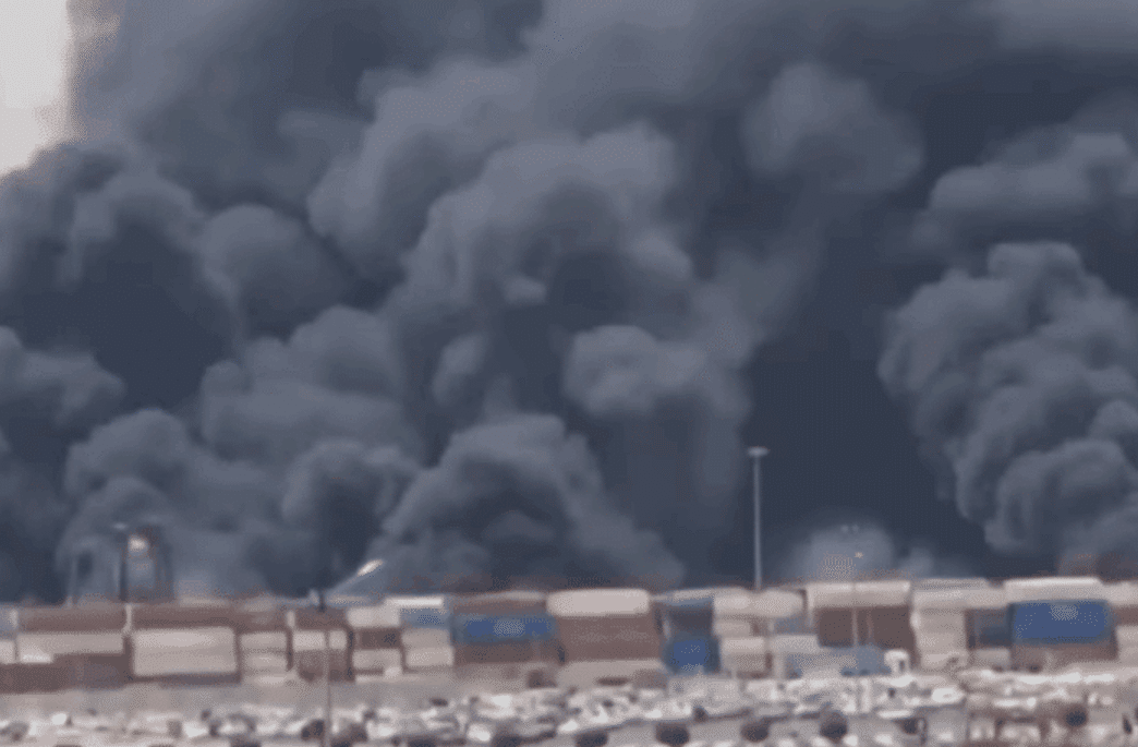 Explosion at Port Kills at Least 14, Injures More Than 700