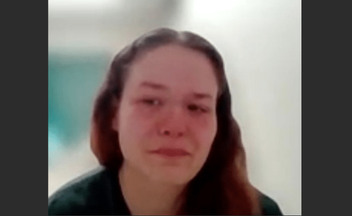 Mother Handcuffs 6-Year-Old, Allows Dog to Maul Him