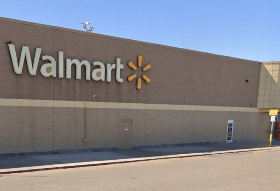 Teenager Gives Birth in Walmart Restroom, Father Arrested