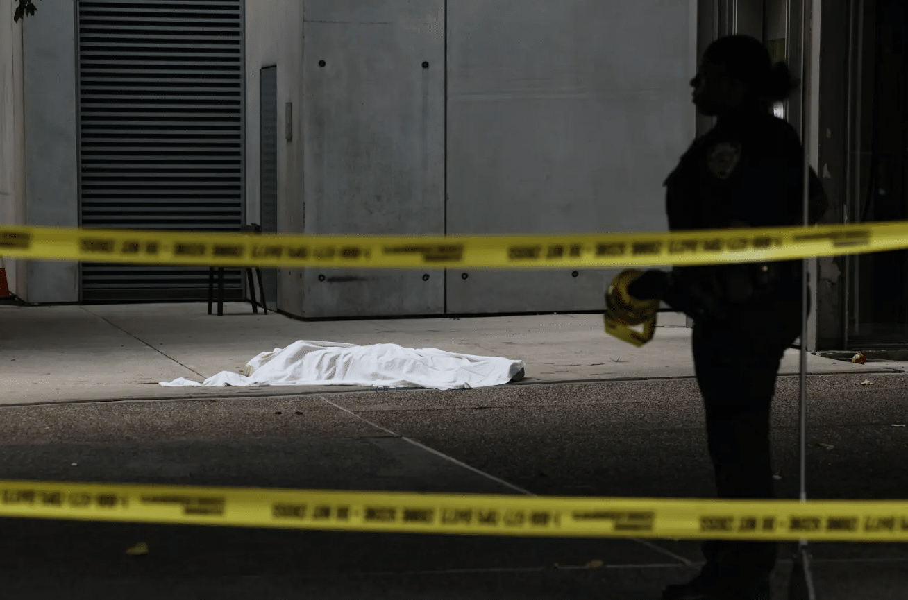 Man Falls to His Death at Museum