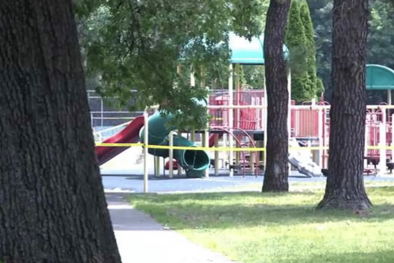 Children Injured in Acid Attack on Playground