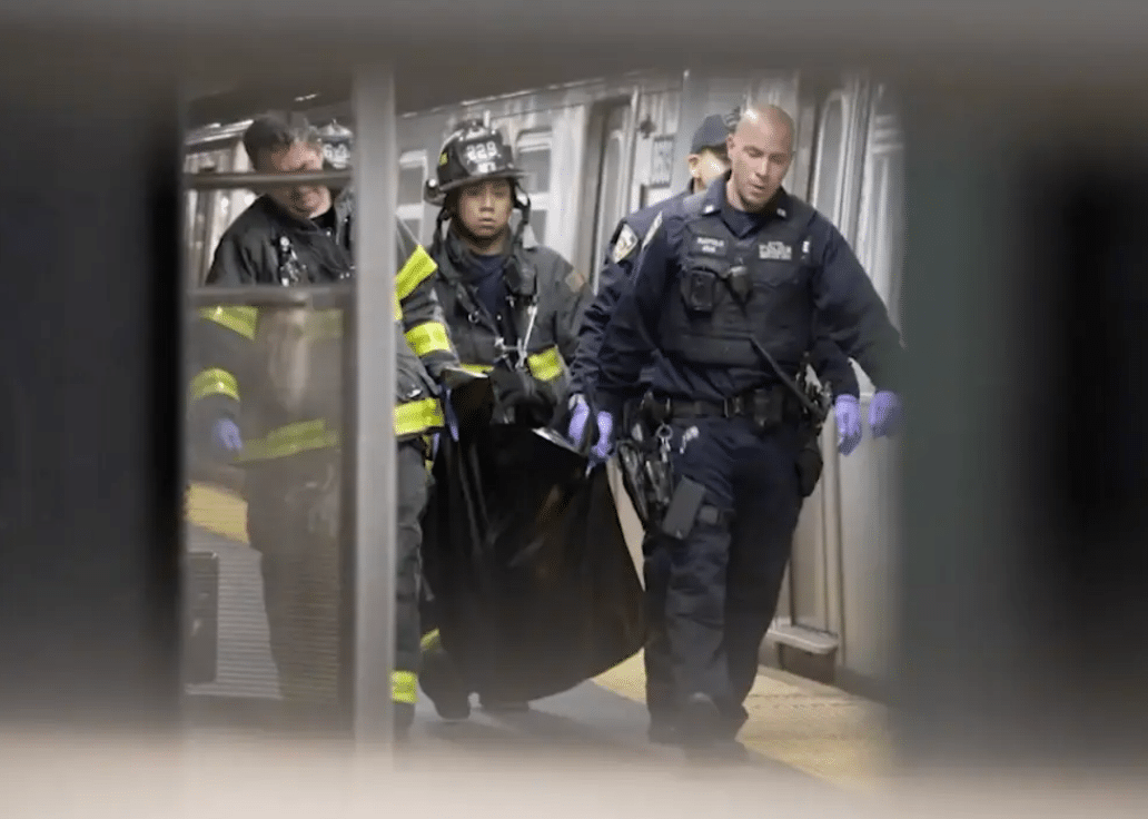 Two Teenage Girls Found Dead on Subway Train