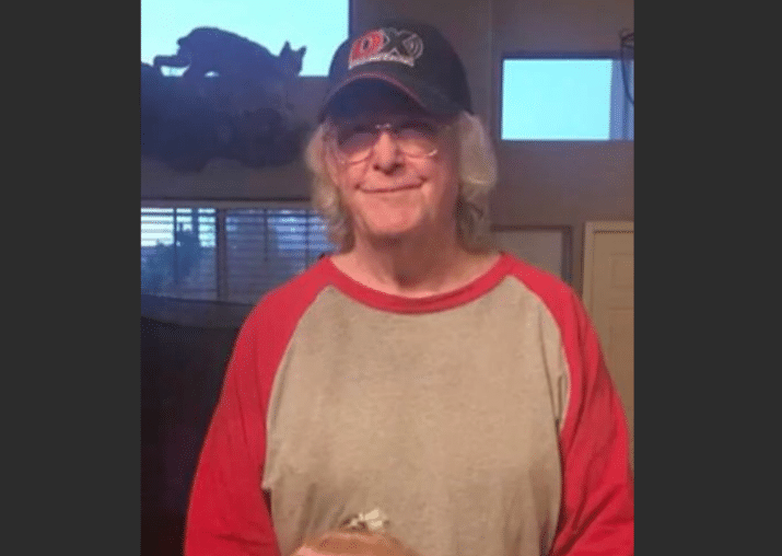 Woman Finds Uncle's 'Hollowed Out' Body in Assisted Living Facility