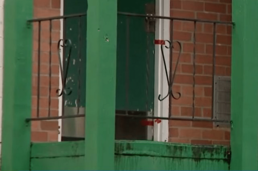 Couple Toss 62-Year-Old to His Death From 12-Foot Balcony