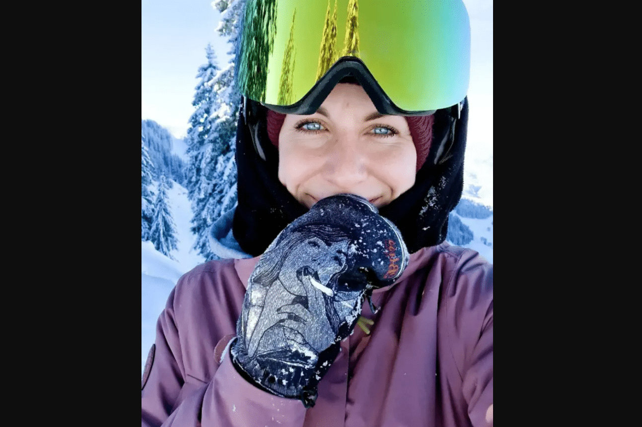 Woman Left by Boyfriend to Freeze to Death on Mountain