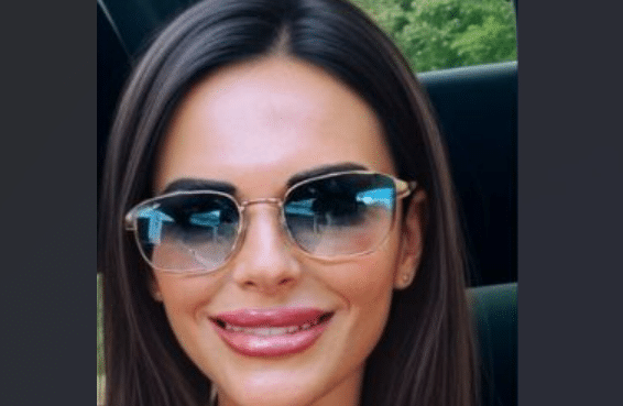 Mom and 2 Kids Found Fatally Shot in Their Home