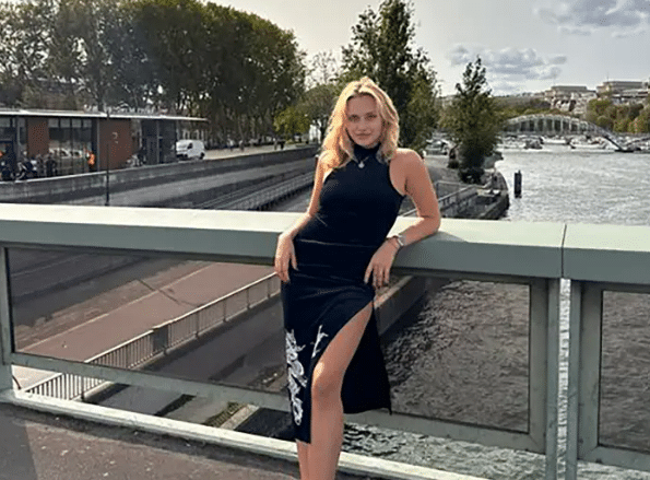 Model Missing 10 Days Found on Roadside With Broken Spine