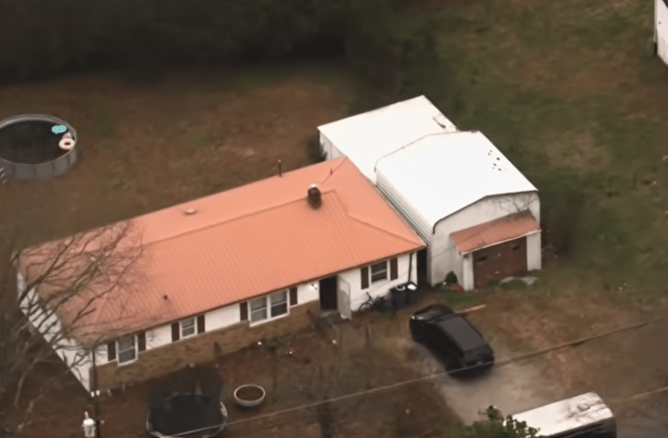 Mother Kills Sons, Grandmother, Then Herself