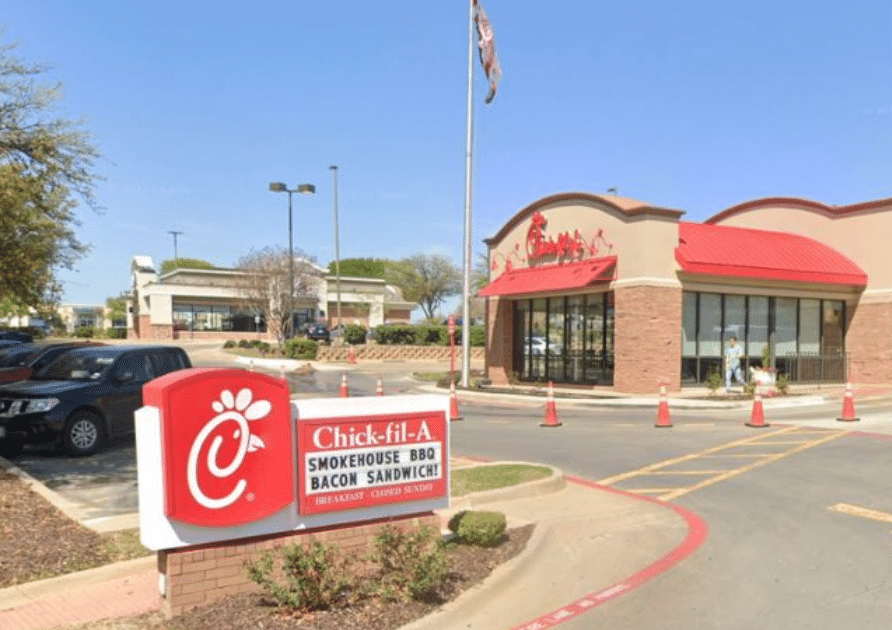 Man Killed 2 Chick-fil-A Employees in Front of His Wife