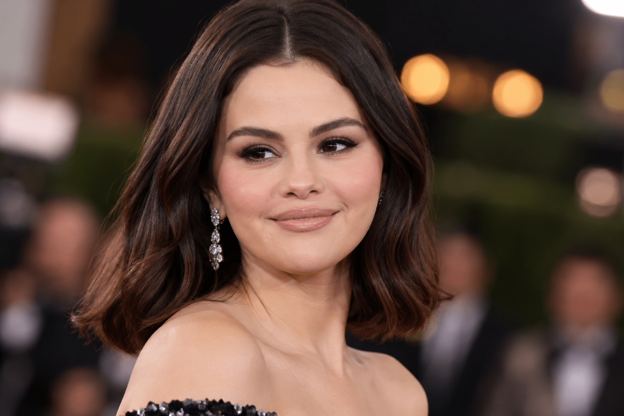 Selena Gomez Reveals the Addiction She Says Changed Her Voice Forever