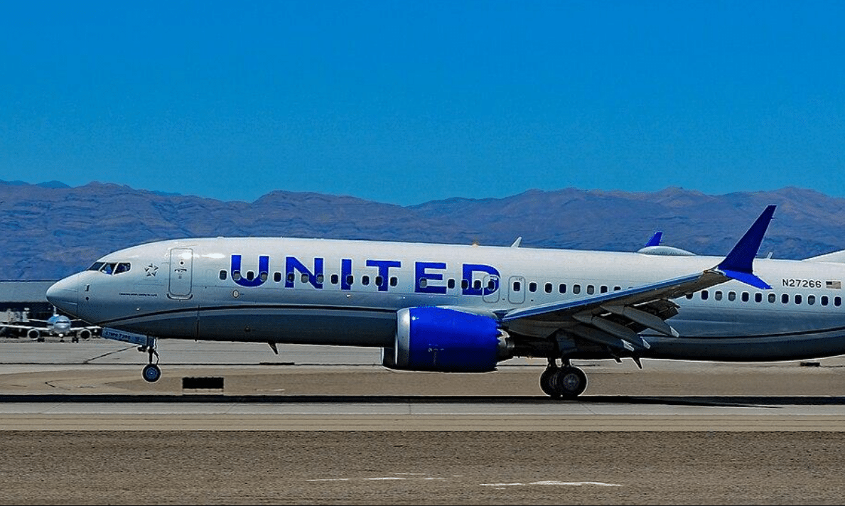 United Flight Turns Back After Alleged Hijacking Threat Midair
